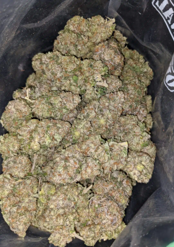 Buy Godfather OG Weed in UAE - Image 2